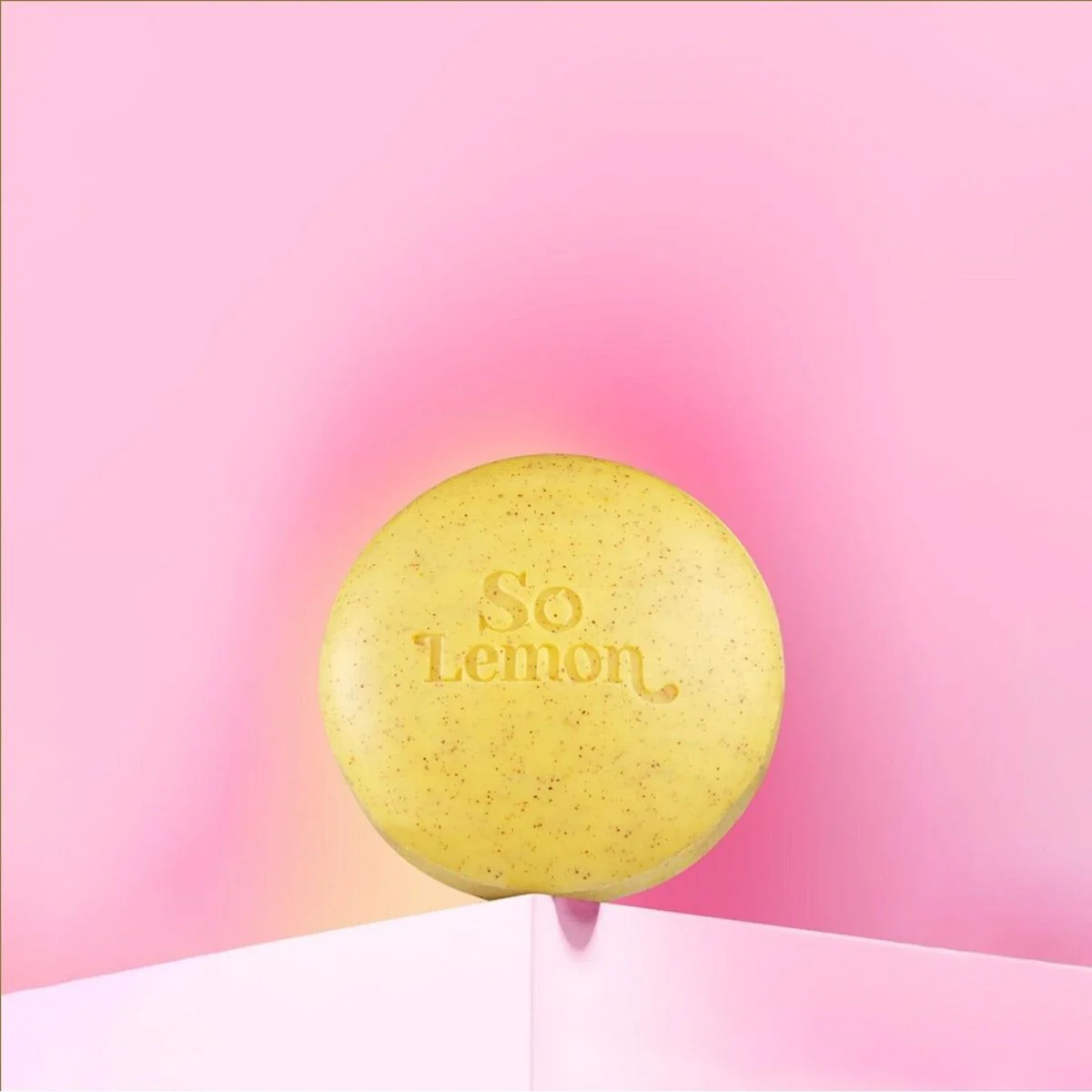 Fair & White - SO LEMON - Skin tonic peeling Soap 200g - Image 3